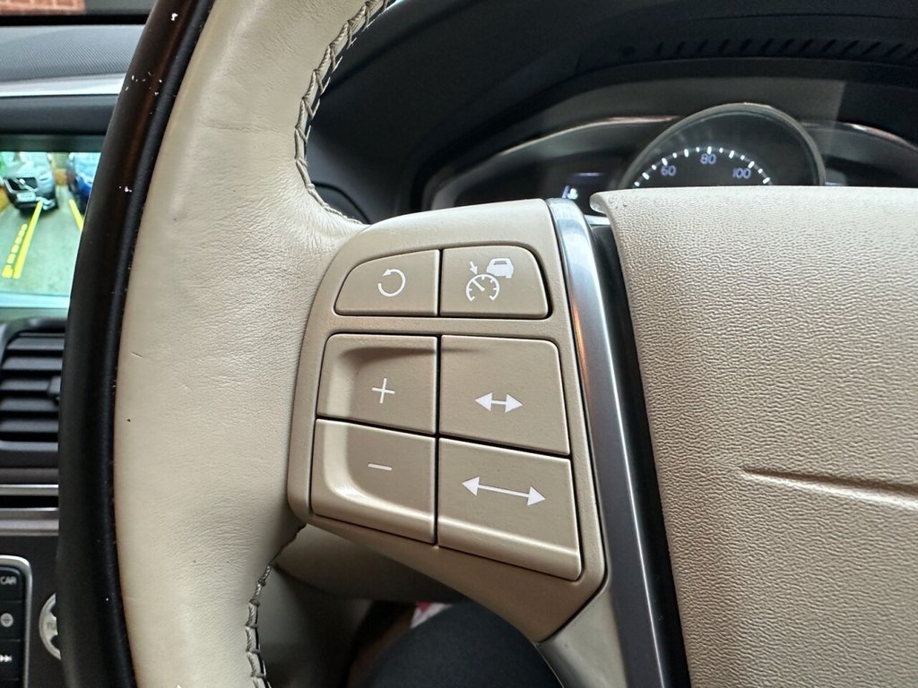 Used Volvo XC60 2015 for sale - 77588380: Photo 40