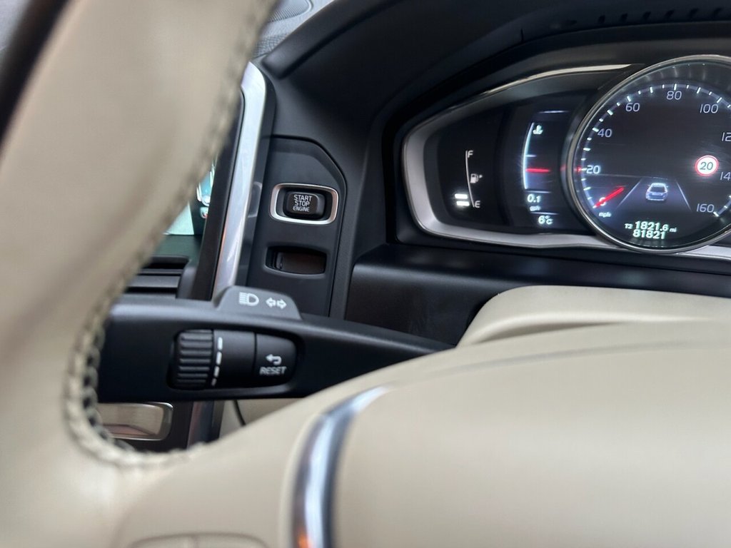 Used Volvo XC60 2015 for sale - 77588380: Photo 43