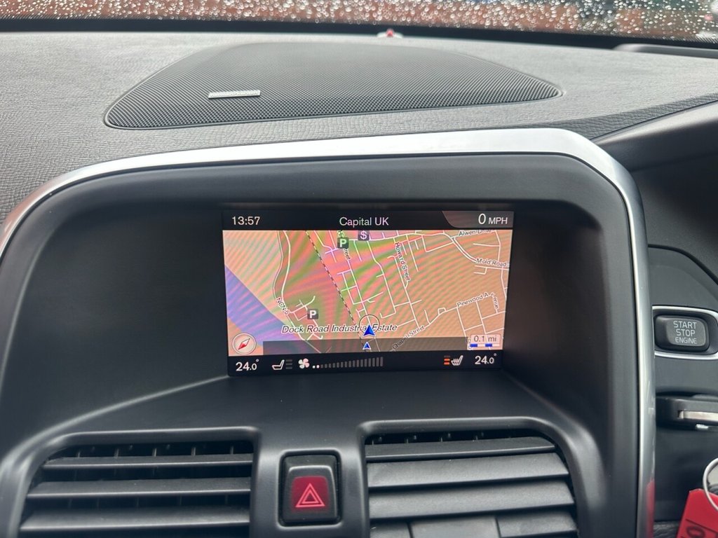 Used Volvo XC60 2017 for sale - 76642226: Photo 11