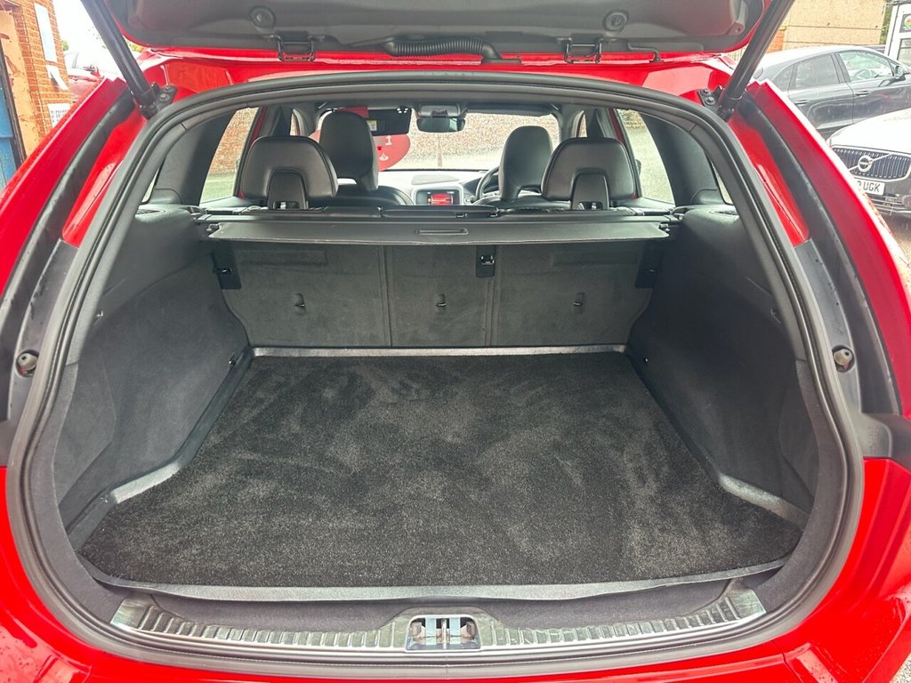 Used Volvo XC60 2017 for sale - 76642226: Photo 28