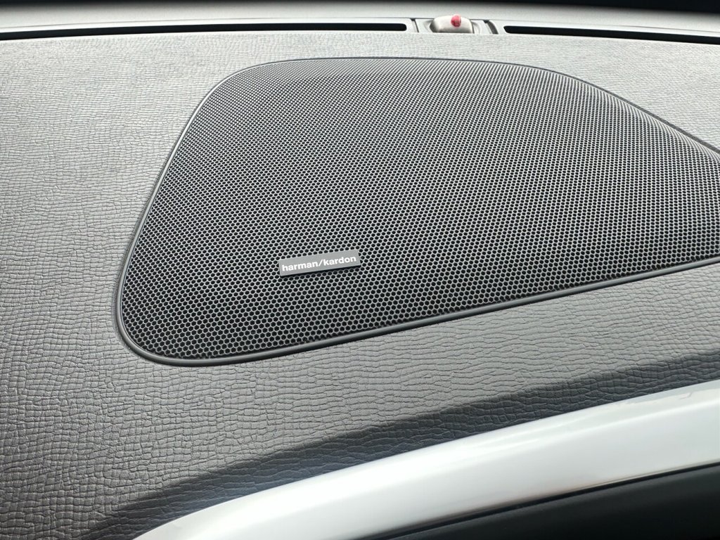 Used Volvo XC60 2017 for sale - 76642226: Photo 40