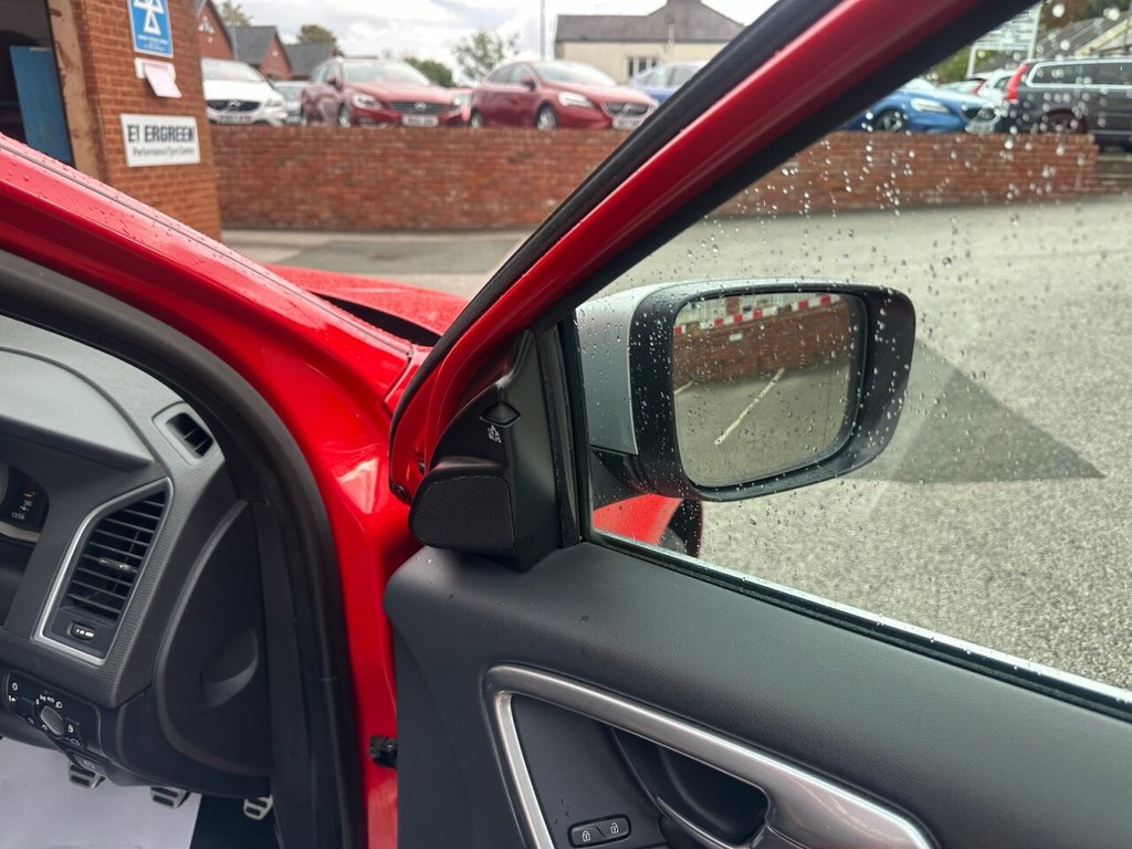 Used Volvo XC60 2017 for sale - 76642226: Photo 42