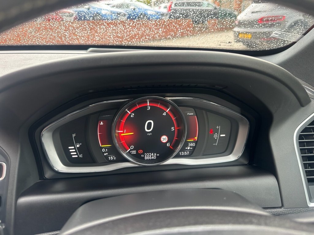 Used Volvo XC60 2017 for sale - 76642226: Photo 9