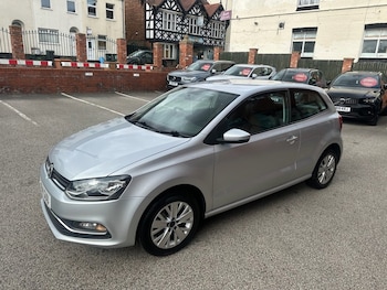 Used Volkswagen Polo 2014 for sale - 75860008: Photo
