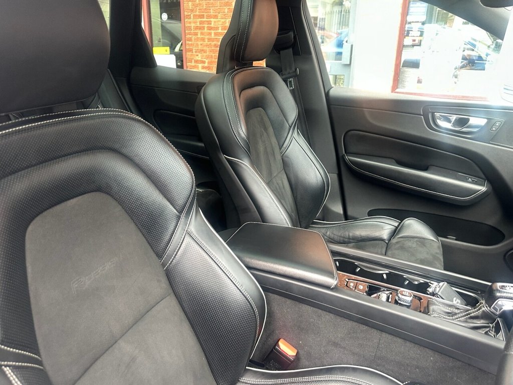 Used Volvo XC60 2017 for sale - 77708745: Photo 16