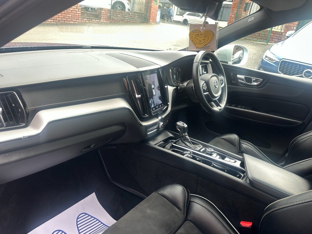 Used Volvo XC60 2017 for sale - 77708745: Photo 17