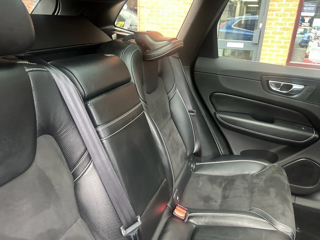 Used Volvo XC60 2017 for sale - 77708745: Photo 21