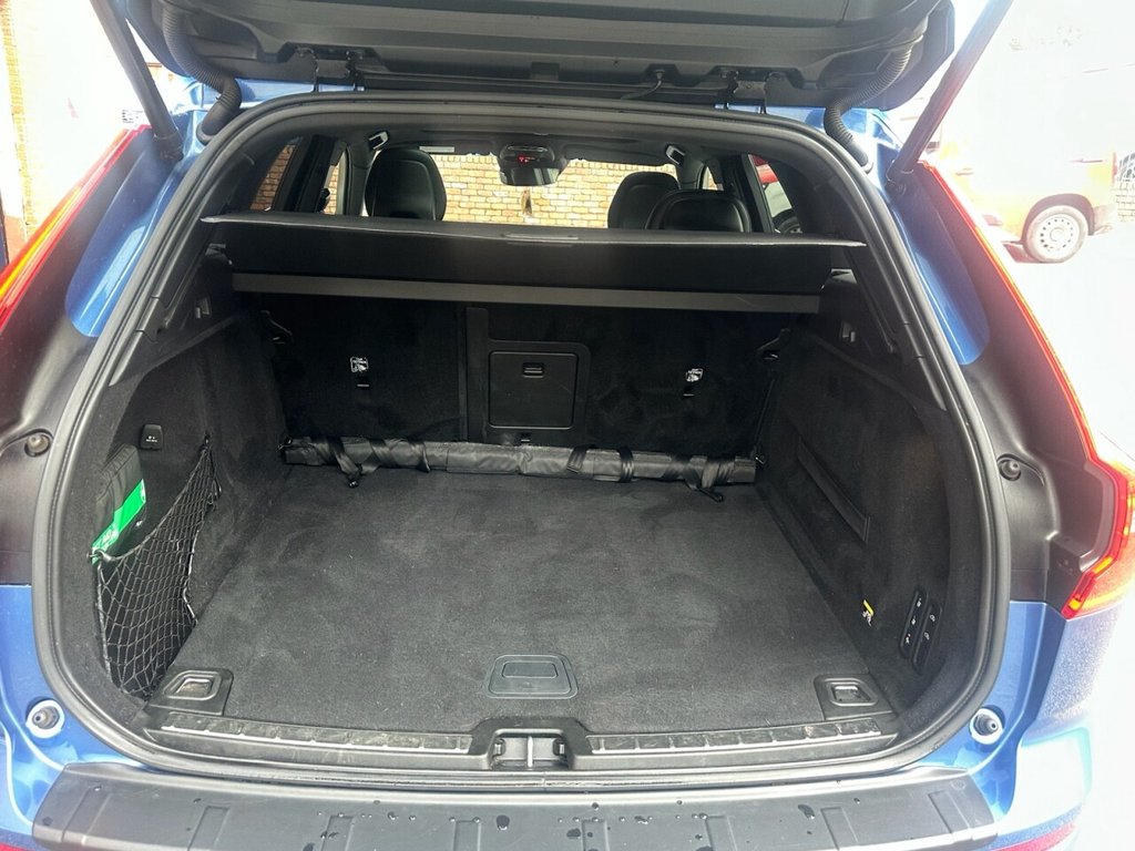 Used Volvo XC60 2017 for sale - 77708745: Photo 26