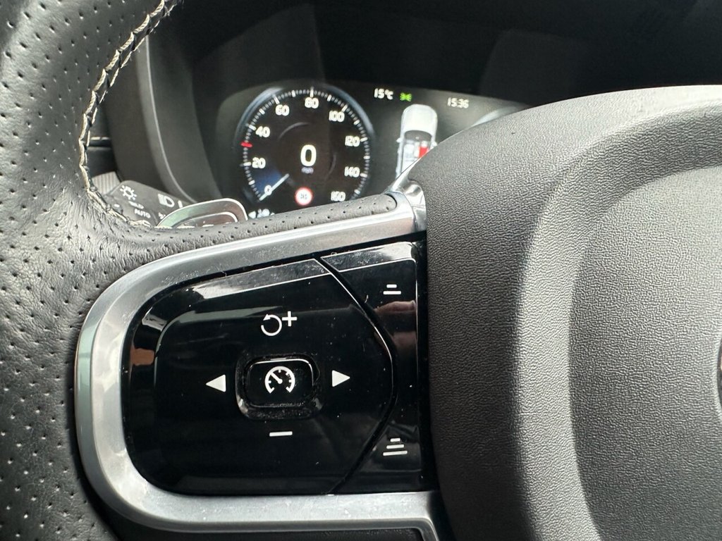 Used Volvo XC60 2017 for sale - 77708745: Photo 41