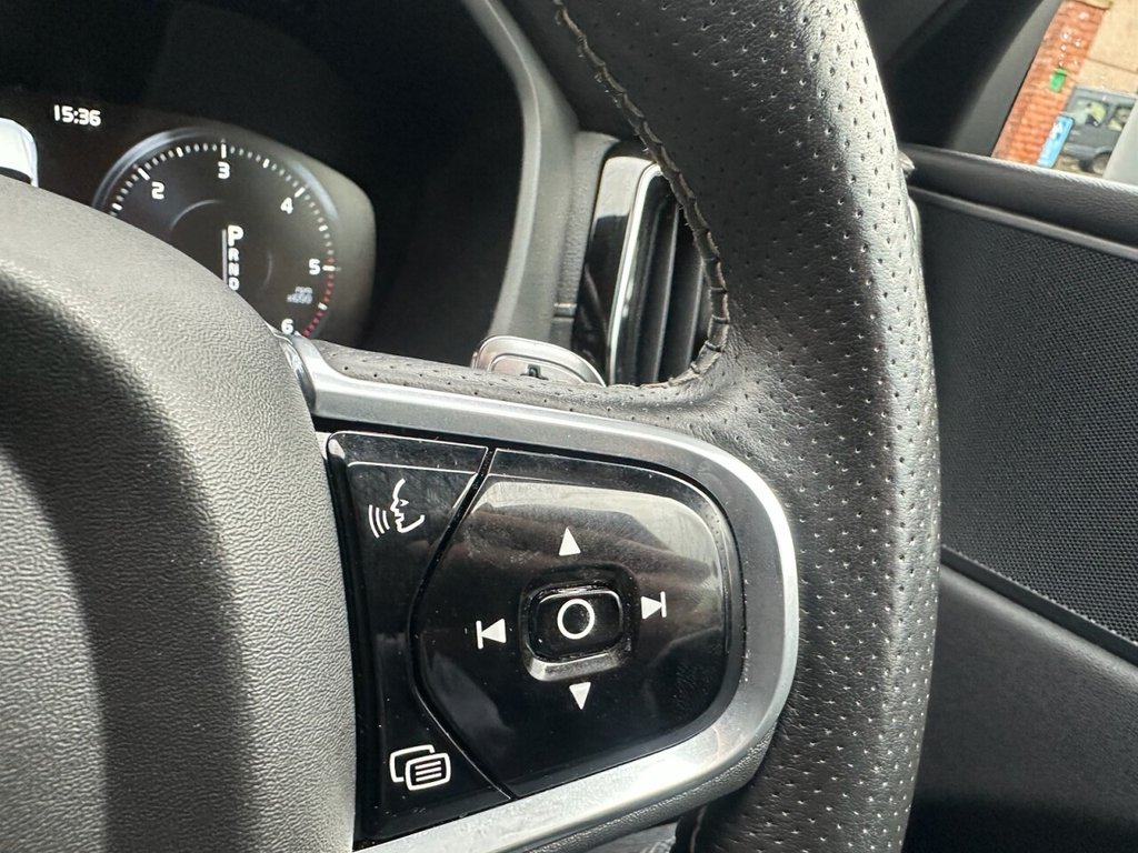 Used Volvo XC60 2017 for sale - 77708745: Photo 42