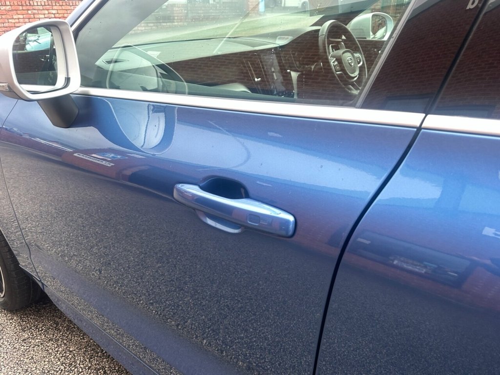 Used Volvo XC60 2017 for sale - 77708745: Photo 49