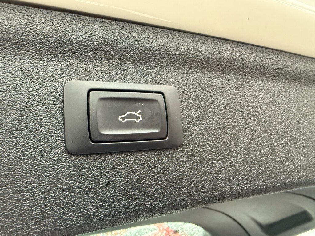 Used Audi Q3 2015 for sale - 76574780: Photo 27