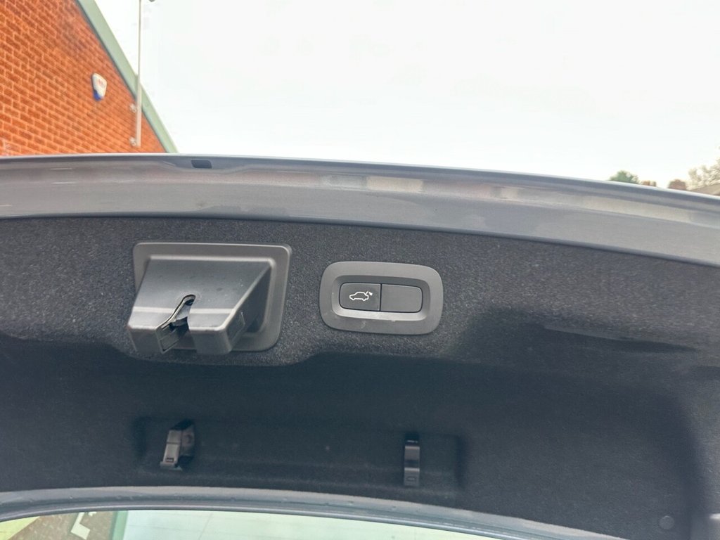 Used Volvo S90 2019 for sale - 77067546: Photo 32