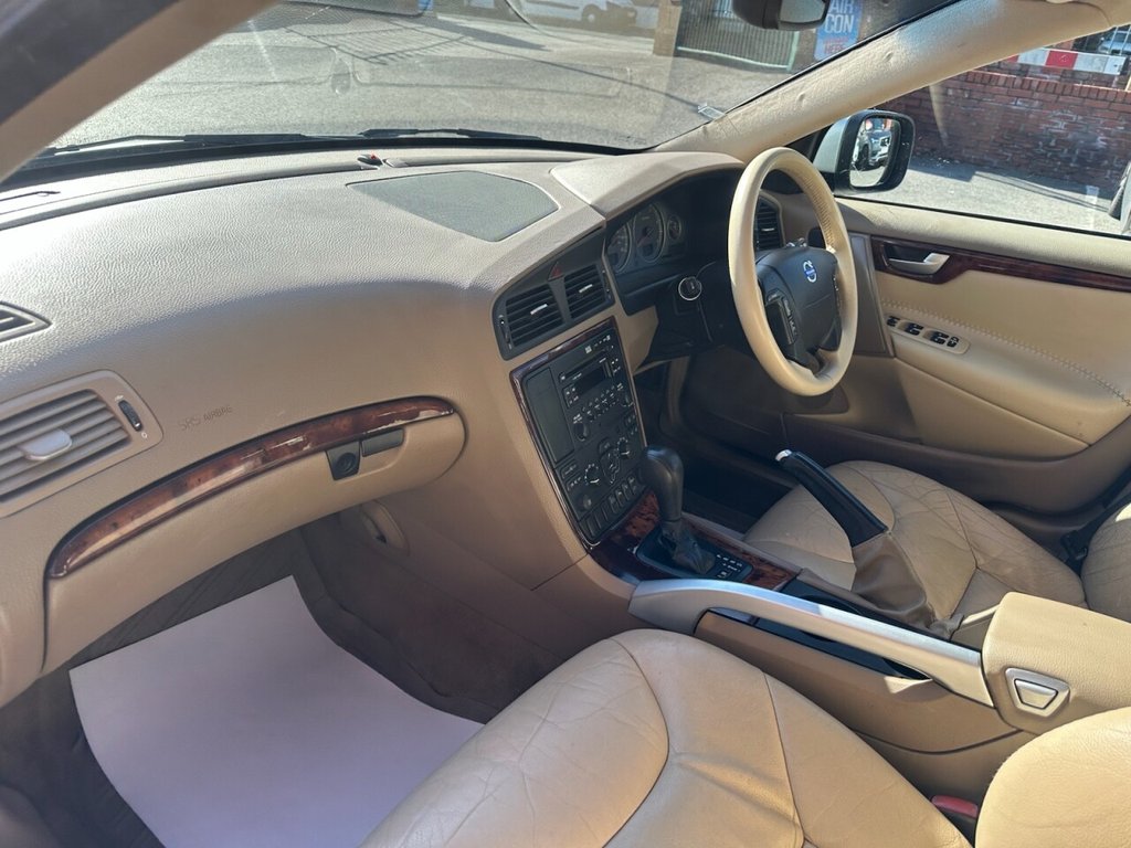 Used Volvo XC70 2006 for sale - 76132131: Photo 15