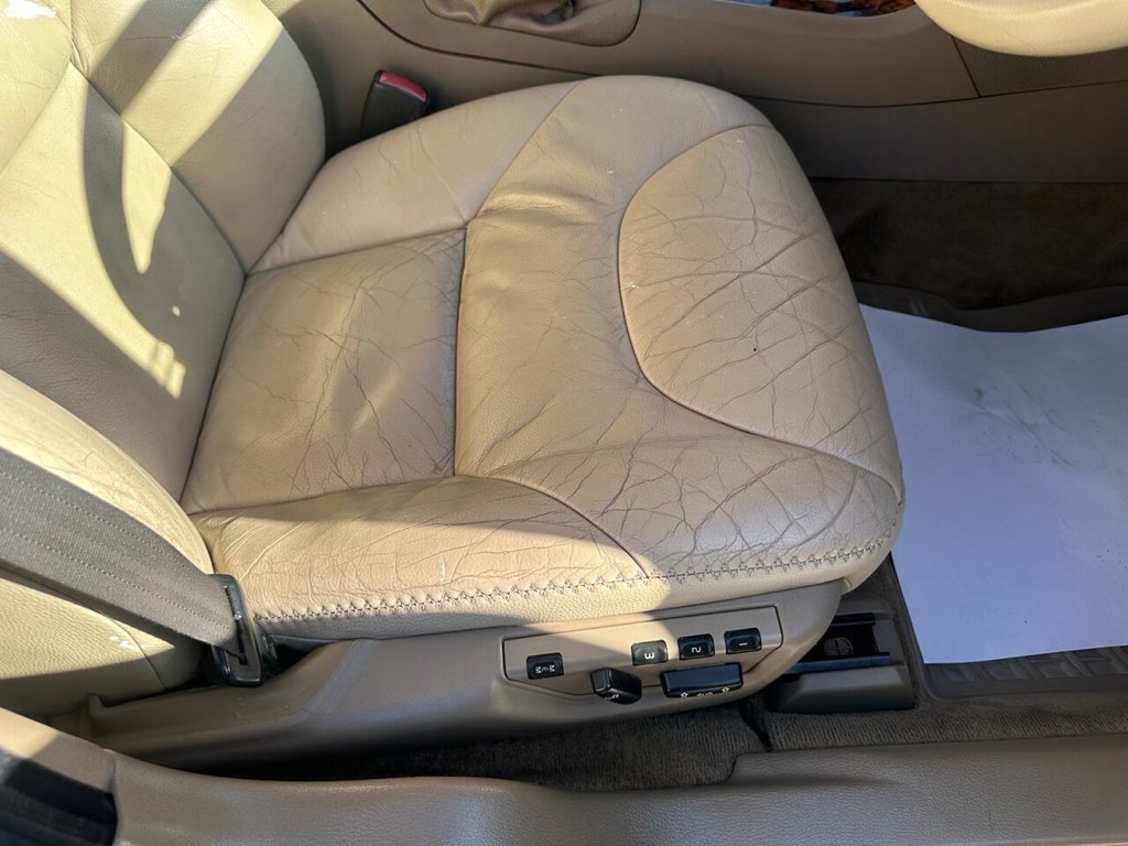 Used Volvo XC70 2006 for sale - 76132131: Photo 16