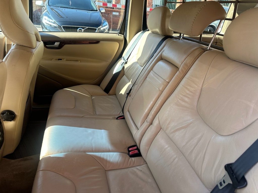 Used Volvo XC70 2006 for sale - 76132131: Photo 7