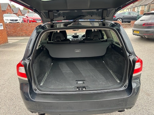 Used Volvo V70 2016 for sale - 76291791: Photo 24