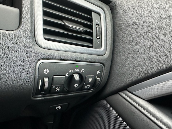 Used Volvo V70 2016 for sale - 76291791: Photo 35