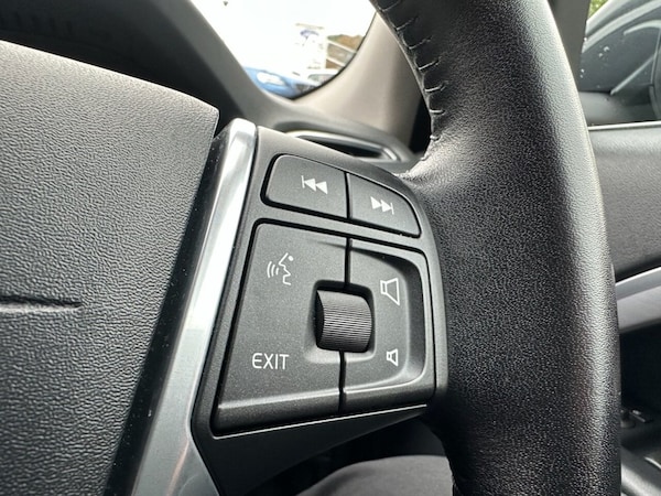 Used Volvo V70 2016 for sale - 76291791: Photo 40
