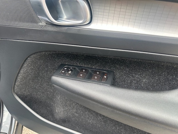 Used Volvo XC40 2019 for sale - 75619767: Photo 36