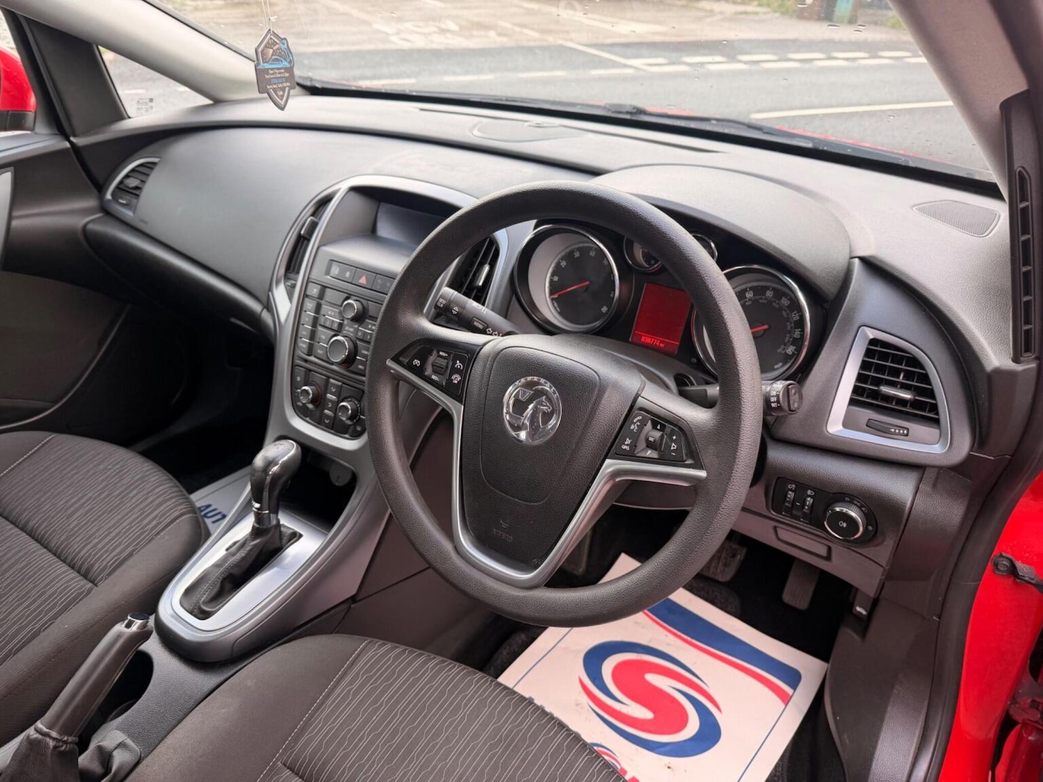 Used Vauxhall Astra 2015 for sale - 78018392: Photo 14