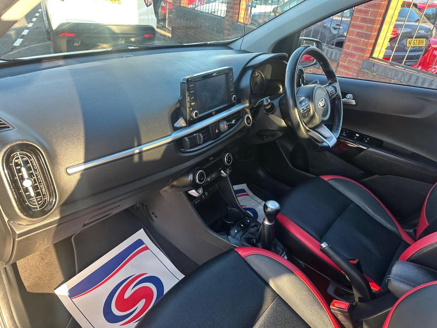 Used Kia Picanto 2017 for sale - 76817990: Photo 10