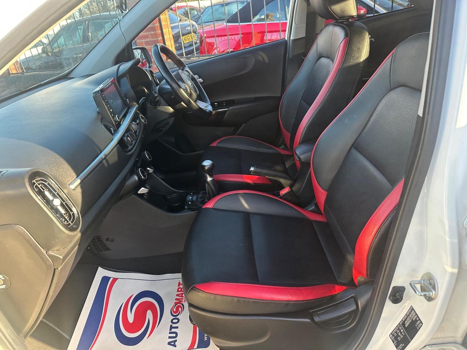 Used Kia Picanto 2017 for sale - 76817990: Photo 31