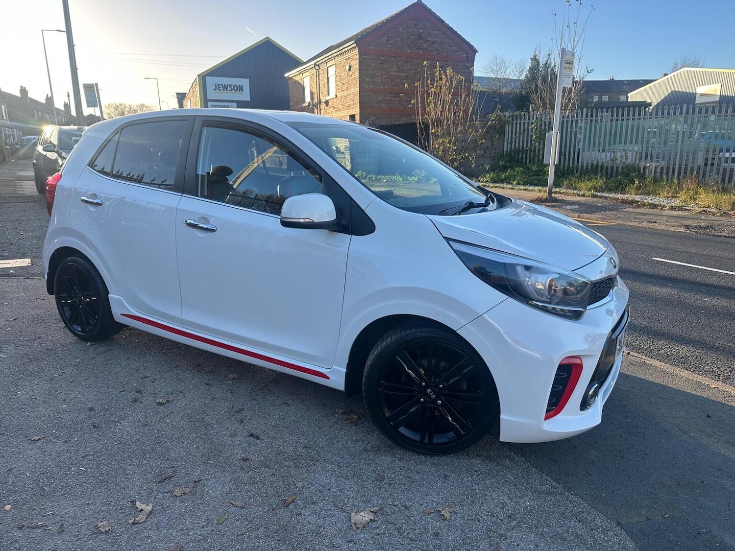 Used Kia Picanto 2017 for sale - 76817990: Photo 5