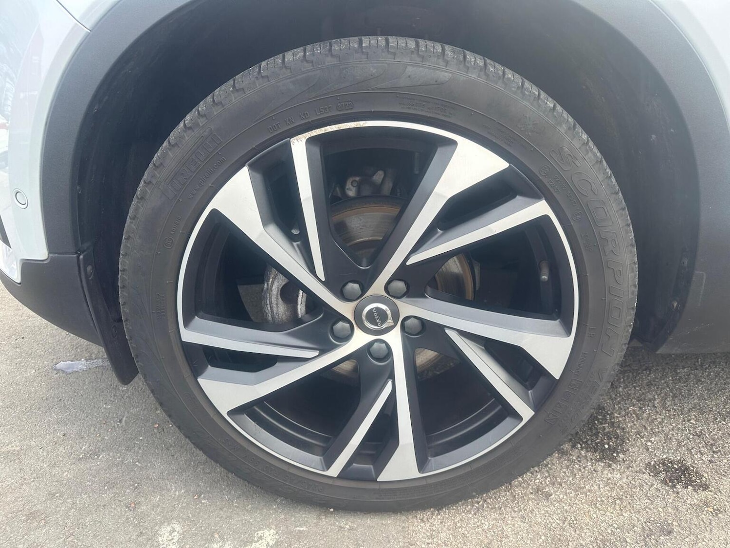 Used Volvo XC40 2020 for sale - 78031752: Photo 24