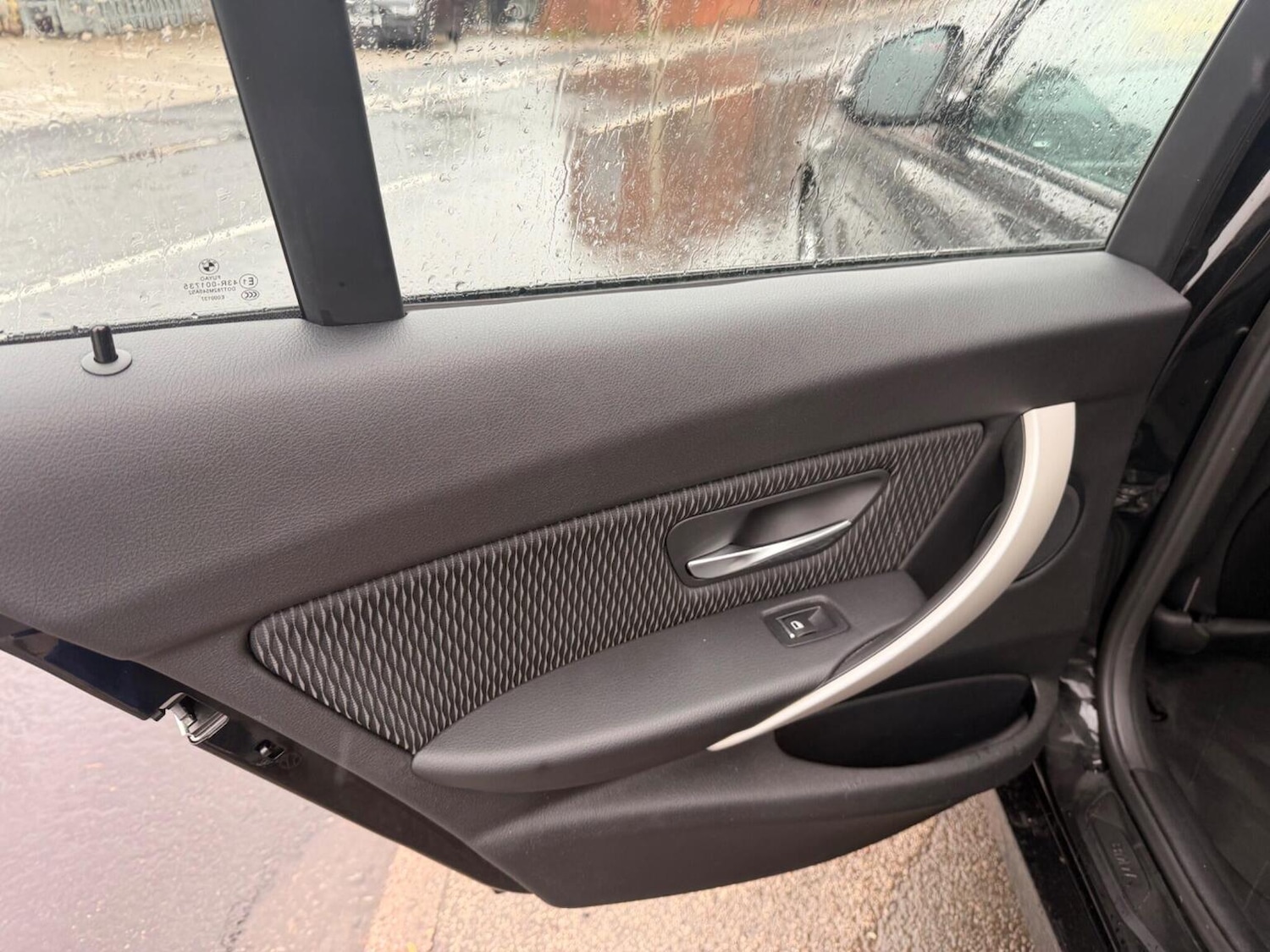 Used BMW 3 Series 2015 for sale - 77465668: Photo 21