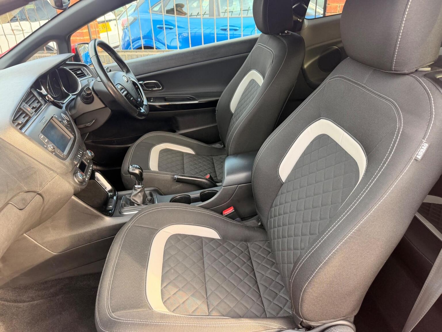 Used Kia Pro Ceed 2017 for sale - 77945721: Photo 13