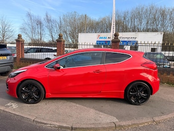 Used Kia Pro Ceed 2017 for sale - 77945721: Photo