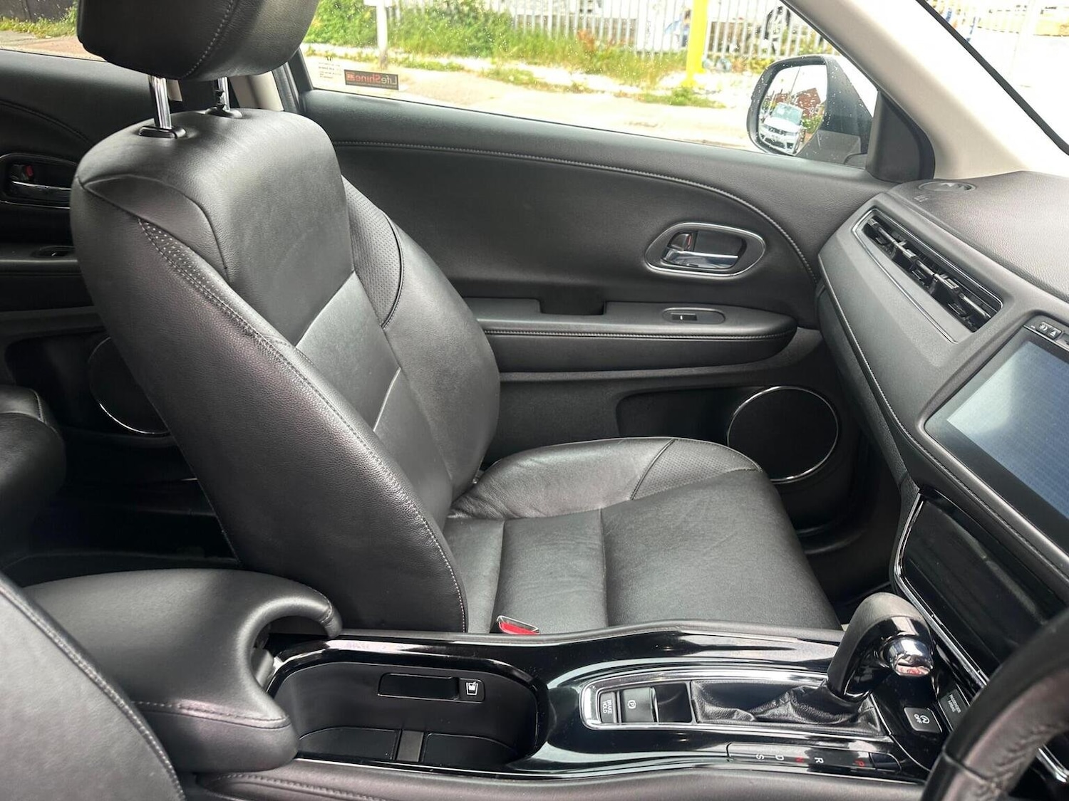 Used Honda HR-V 2016 for sale - 76817995: Photo 21