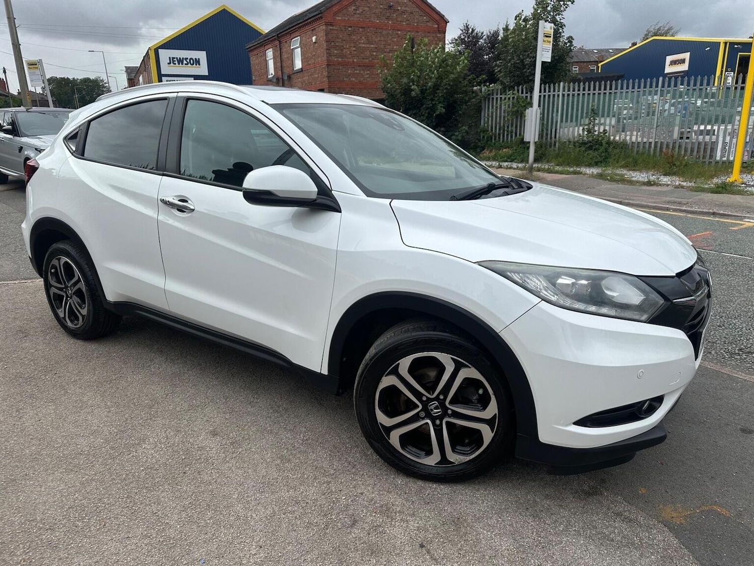 Used Honda HR-V 2016 for sale - 76817995: Photo 7