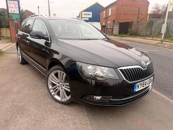 Used Skoda Superb 2014 for sale - 78070582: Photo