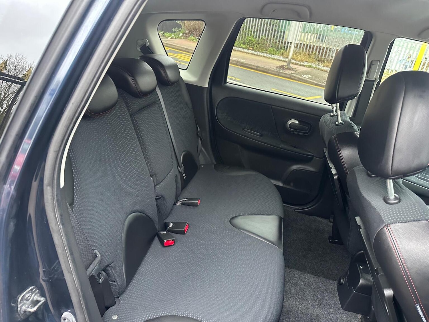 Used Nissan Note 2009 for sale - 77277404: Photo 24