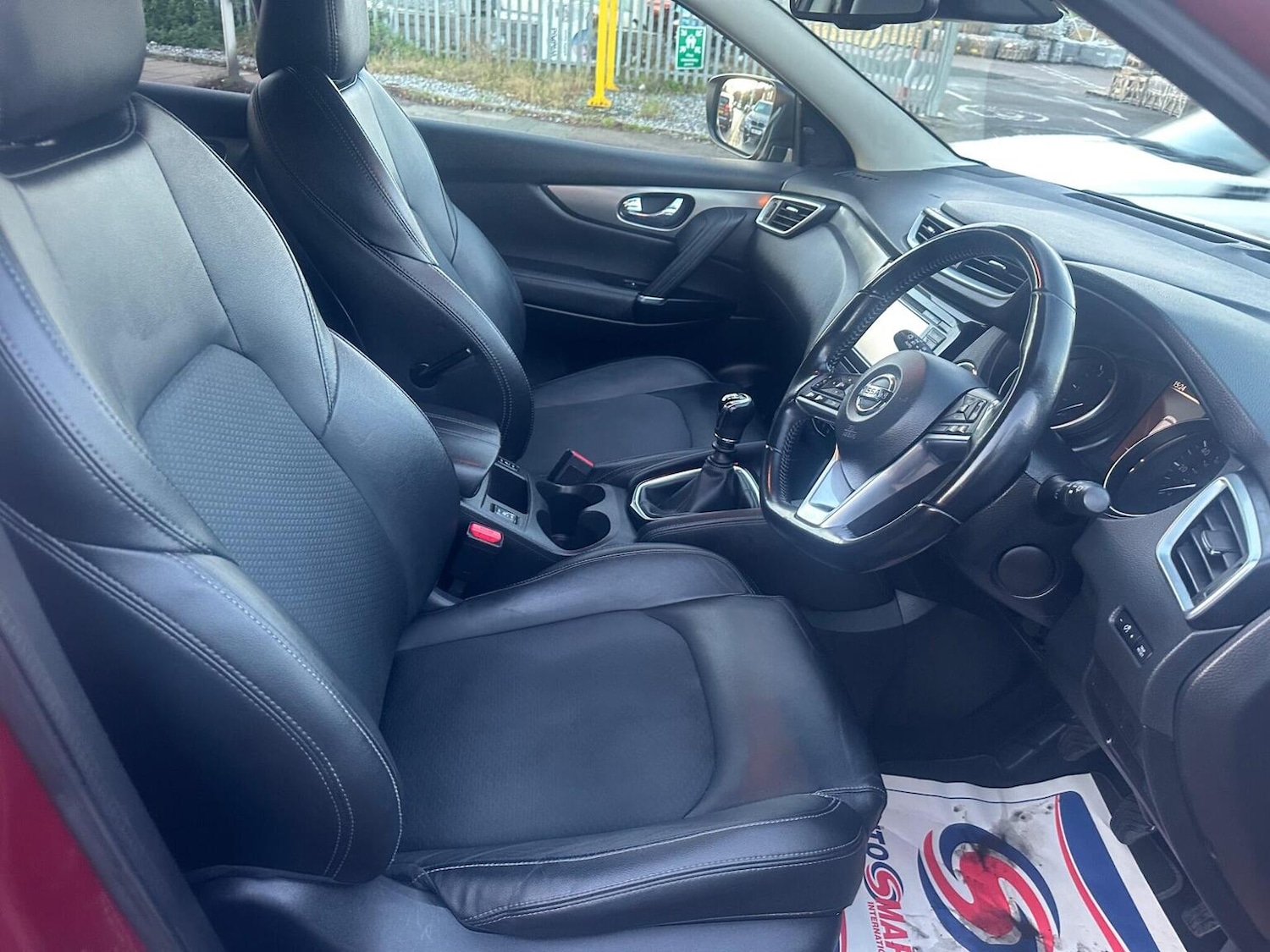 Used Nissan Qashqai 2017 for sale - 76924359: Photo 17