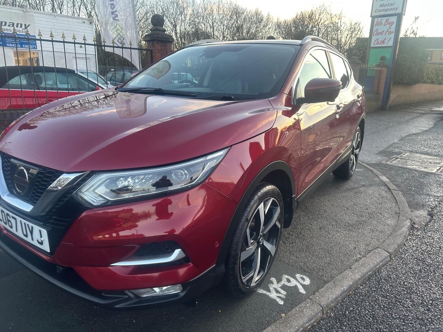 Used Nissan Qashqai 2017 for sale - 76924359: Photo 2