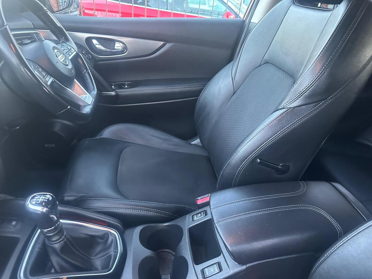 Used Nissan Qashqai 2017 for sale - 76924359: Photo 21