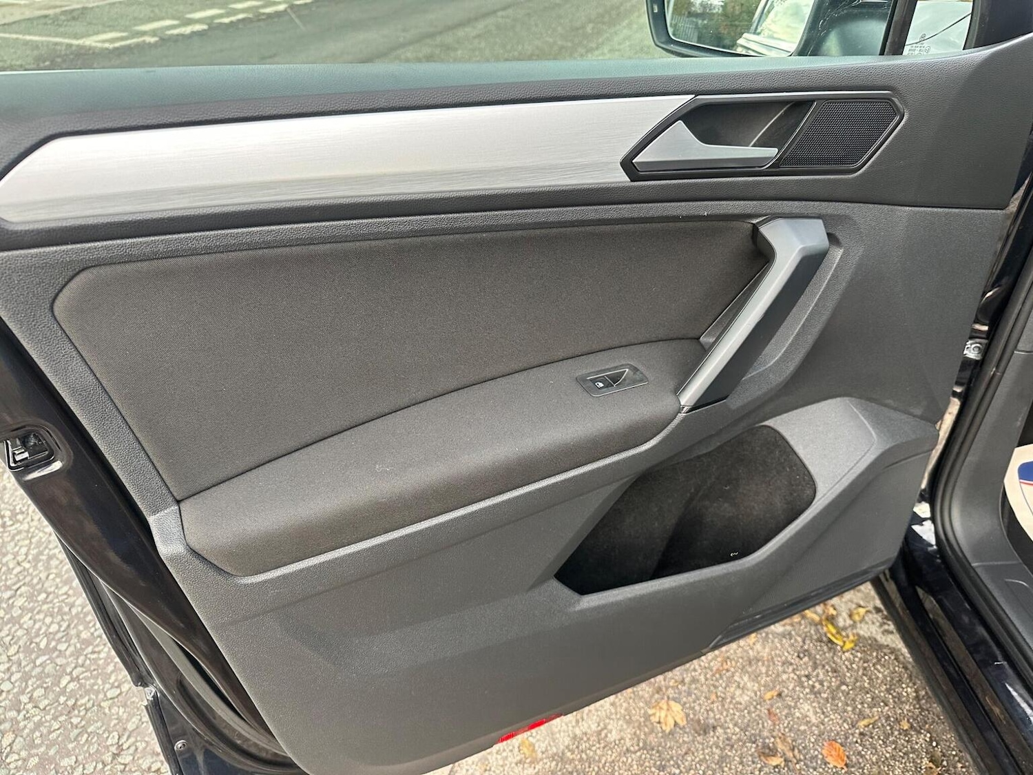 Used Volkswagen Tiguan 2017 for sale - 76817983: Photo 11