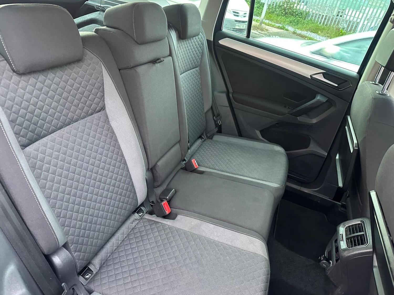 Used Volkswagen Tiguan 2017 for sale - 76817983: Photo 16