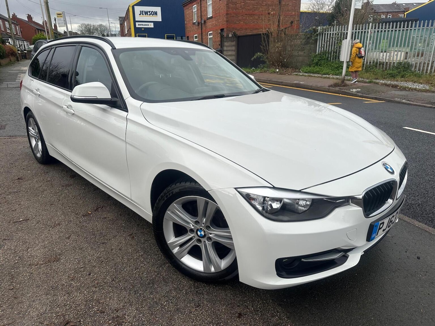 Used BMW 3 Series 2013 for sale - 76818007: Photo 1