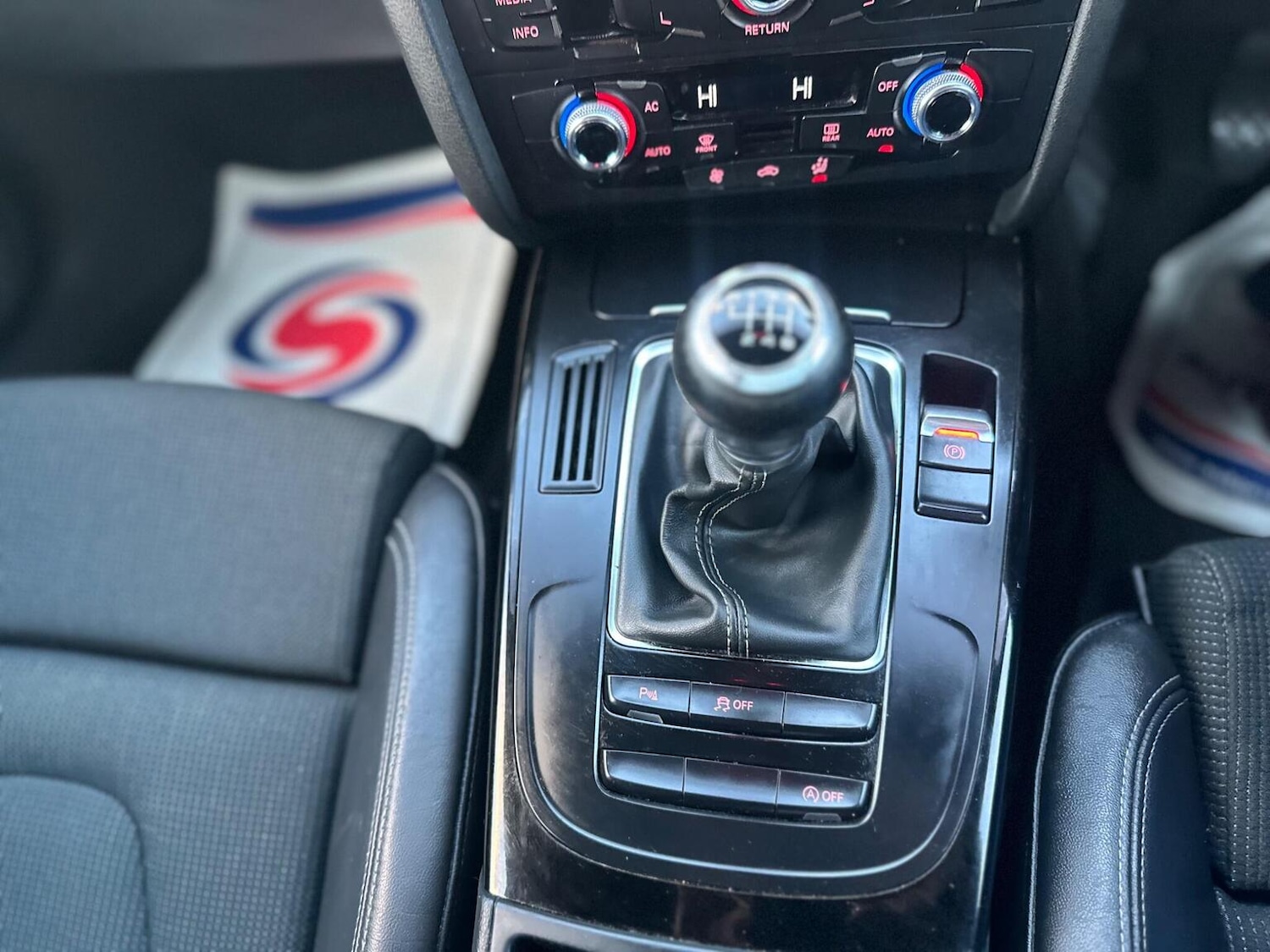 Used Audi A4 2014 for sale - 77173155: Photo 25