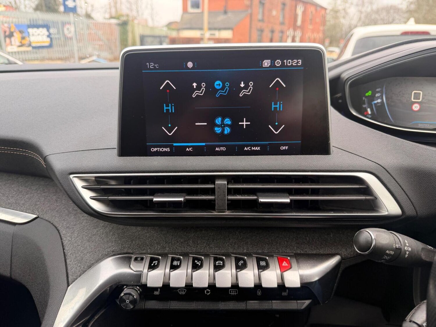 Used Peugeot 3008 2018 for sale - 77662233: Photo 12