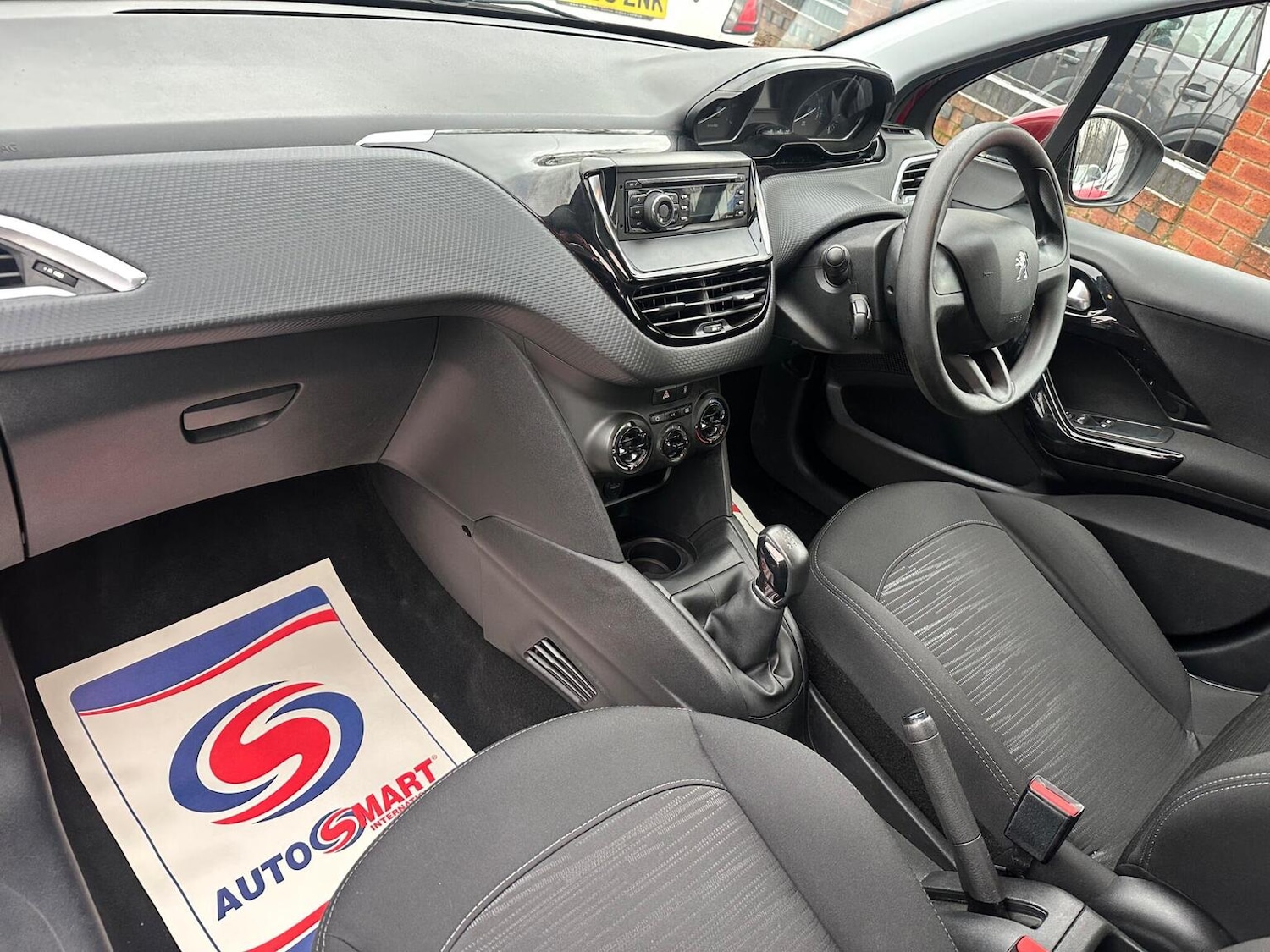 Used Peugeot 208 2016 for sale - 77118628: Photo 14