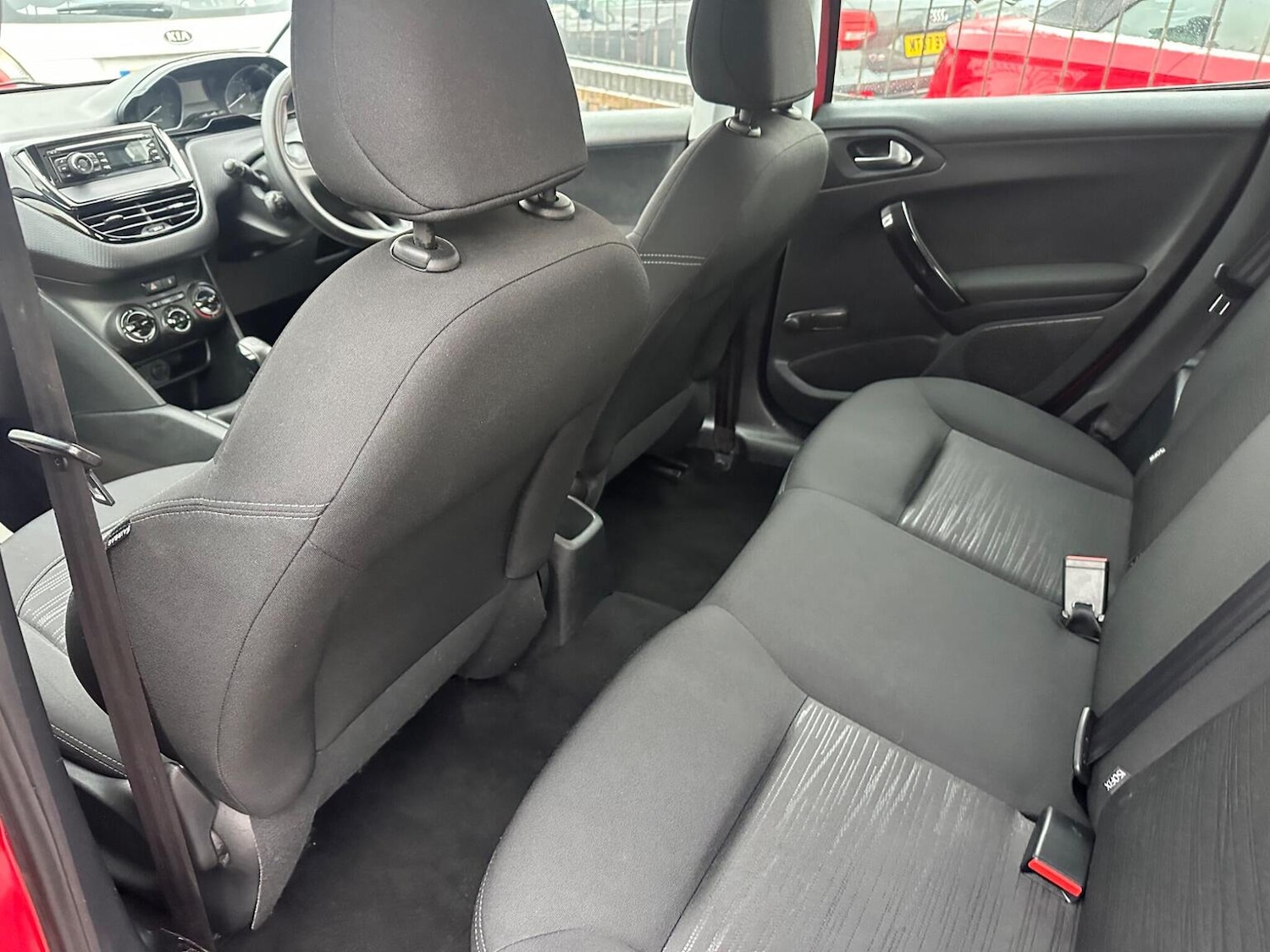 Used Peugeot 208 2016 for sale - 77118628: Photo 17