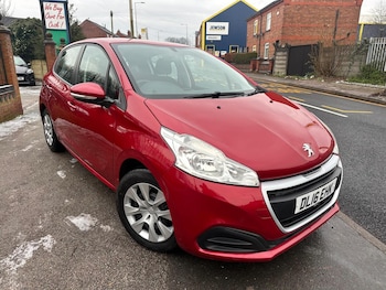 Used Peugeot 208 2016 for sale - 77118628: Photo