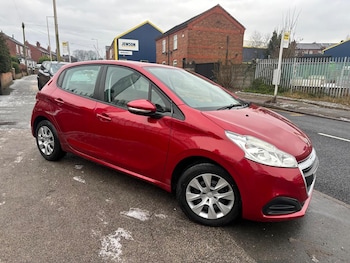 Used Peugeot 208 2016 for sale - 77118628: Photo