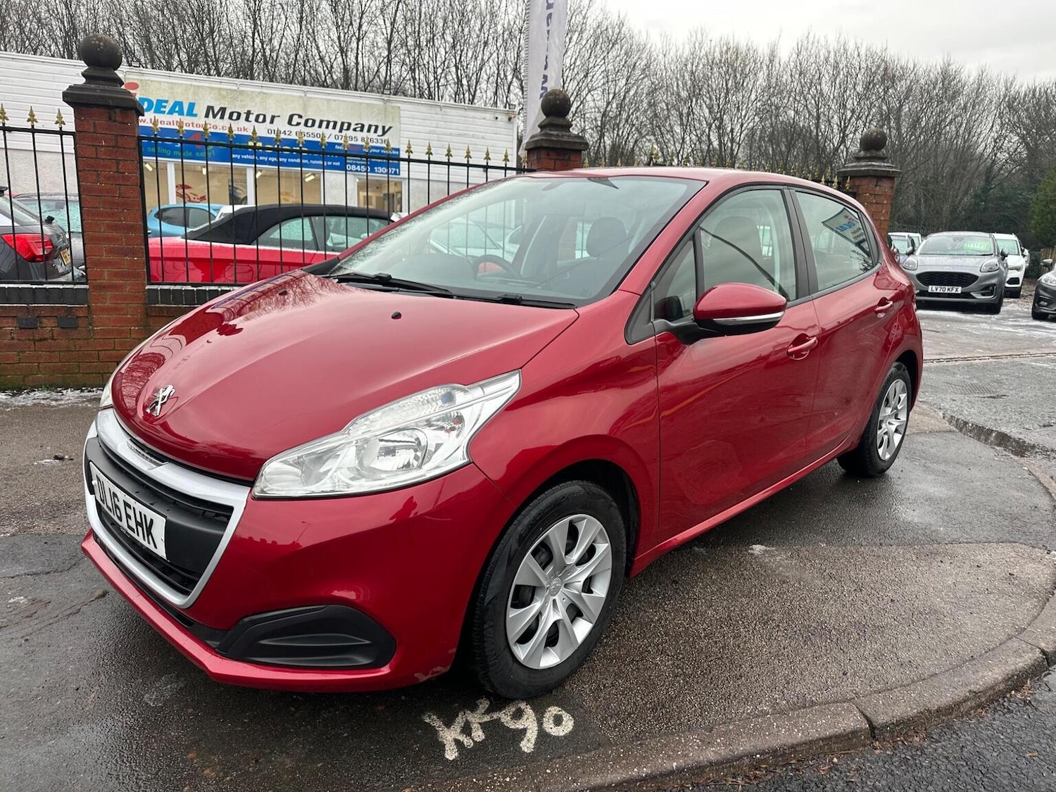 Used Peugeot 208 2016 for sale - 77118628: Photo 3
