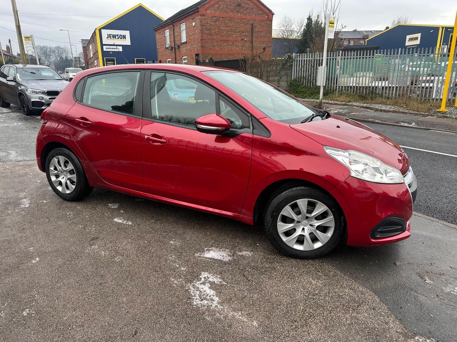 Used Peugeot 208 2016 for sale - 77118628: Photo 5